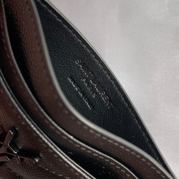 YSL SAINT LAURENT Cassandre Matelasse Card Case in Grain de Poudre Leather - Picture 3 of 4